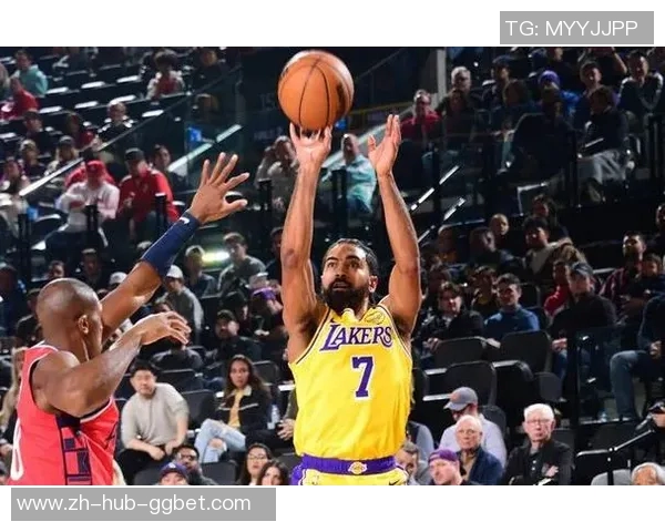 2012年湖人与快船激战回顾：洛城德比的精彩瞬间与经典对决