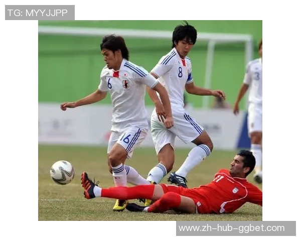 伊朗与日本足球对决分析：历史交锋与战术解析